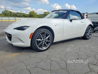MAZDA MX-5 MIATA GRAND TOURING