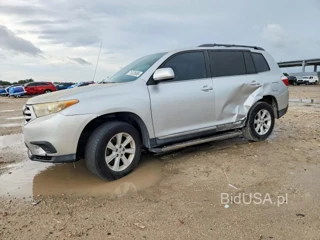 TOYOTA HIGHLANDER BASE