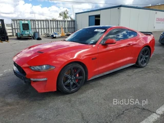 FORD MUSTANG GT