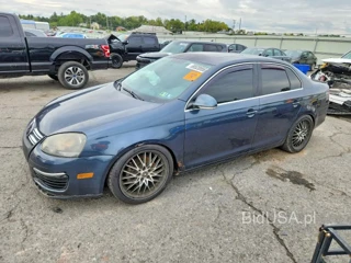 VOLKSWAGEN JETTA SE
