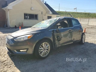 FORD FOCUS TITANIUM