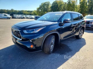 TOYOTA HIGHLANDER XLE