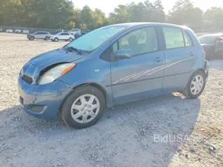 TOYOTA YARIS BASE