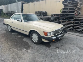 MERCEDES-BENZ 560 SL