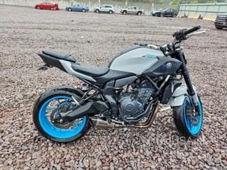 YAMAHA MTN690