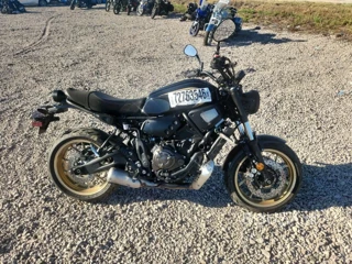 YAMAHA MTM690