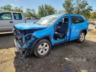 TOYOTA RAV4 LE