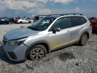 SUBARU FORESTER PREMIUM