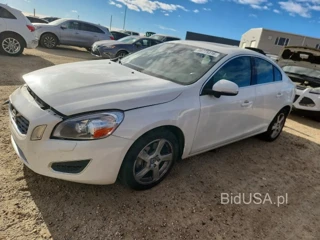 VOLVO S60 T5