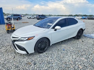 TOYOTA CAMRY XSE