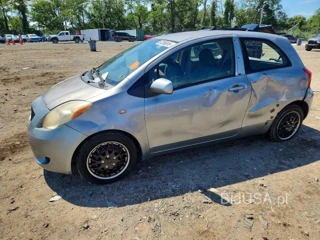 TOYOTA YARIS BASE