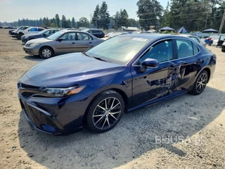 TOYOTA CAMRY SE