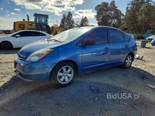 TOYOTA PRIUS BASE