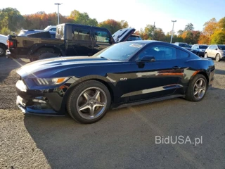 FORD MUSTANG GT