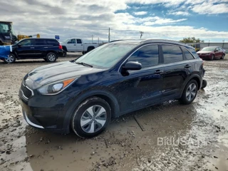 KIA NIRO LX