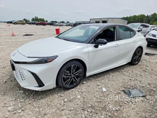TOYOTA CAMRY XSE