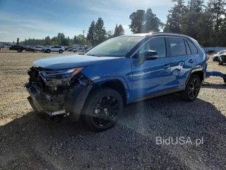 TOYOTA RAV4 XSE