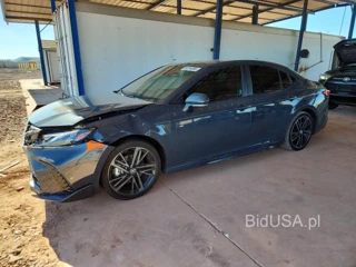 TOYOTA CAMRY XSE