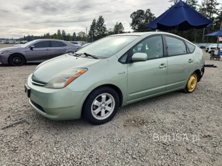 TOYOTA PRIUS BASE