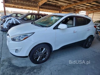HYUNDAI TUCSON SE