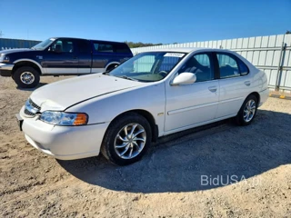 NISSAN ALTIMA XE