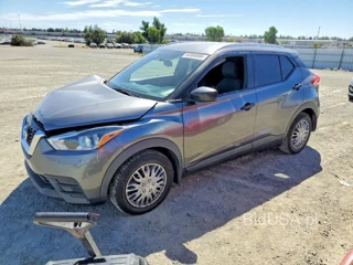NISSAN KICKS S