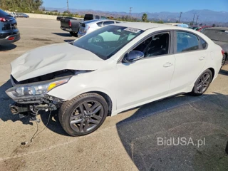 KIA FORTE GT LINE