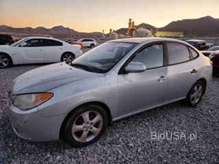 HYUNDAI ELANTRA GLS