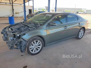 TOYOTA AVALON XLE