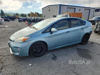TOYOTA PRIUS FOUR