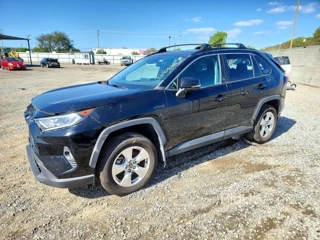 TOYOTA RAV4 XLE