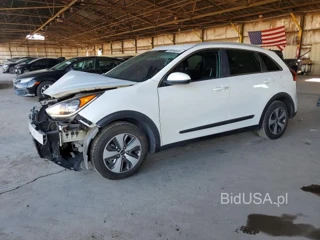KIA NIRO LX