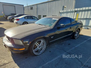 FORD MUSTANG GT