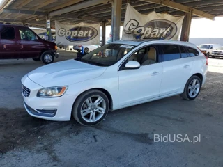 VOLVO V60 PREMIER