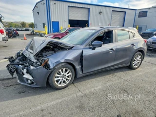 MAZDA 3 TOURING
