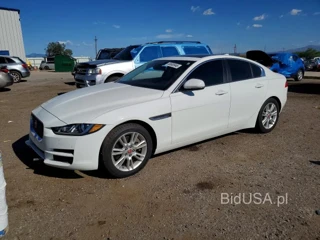 JAGUAR XE PREMIUM