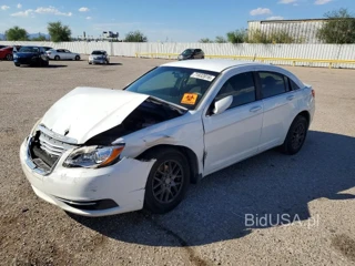 CHRYSLER 200 LX