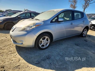 NISSAN LEAF SV