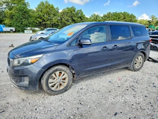 KIA SEDONA LX