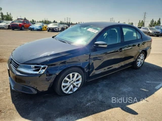 VOLKSWAGEN JETTA SE