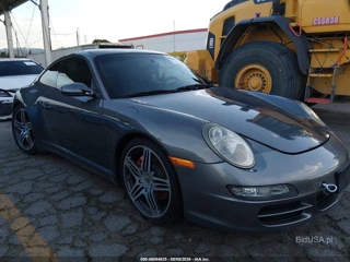 PORSCHE PORSCHE 911 CARRERA 4S