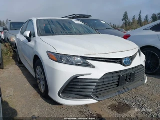 TOYOTA TOYOTA CAMRY HYBRID LE
