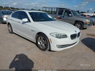 BMW 528I