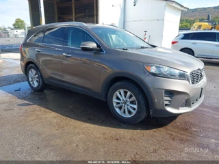 KIA KIA SORENTO 2.4L LX