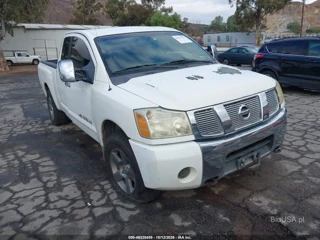 NISSAN NISSAN TITAN SE