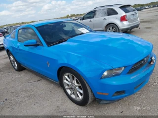 FORD FORD MUSTANG V6 PREMIUM