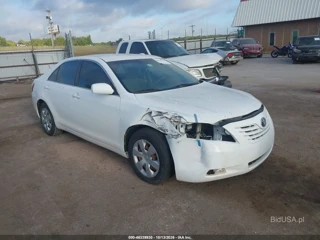 TOYOTA TOYOTA CAMRY LE