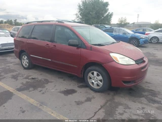 TOYOTA TOYOTA SIENNA CE