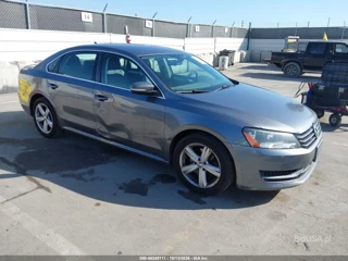 VOLKSWAGEN VOLKSWAGEN PASSAT 2.5L SE