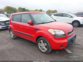 KIA KIA SOUL +